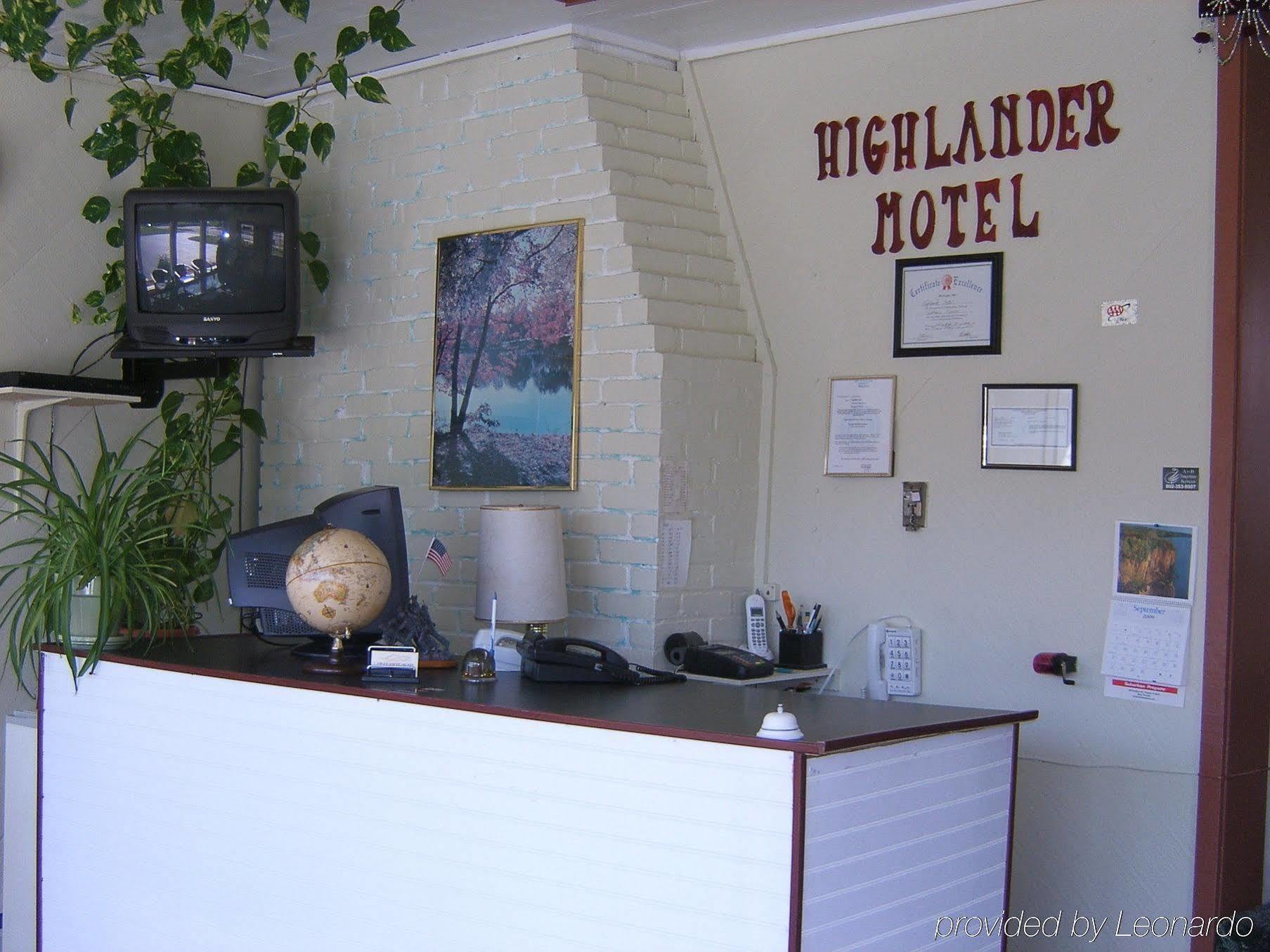 Highlander Innラトランド エクステリア 写真